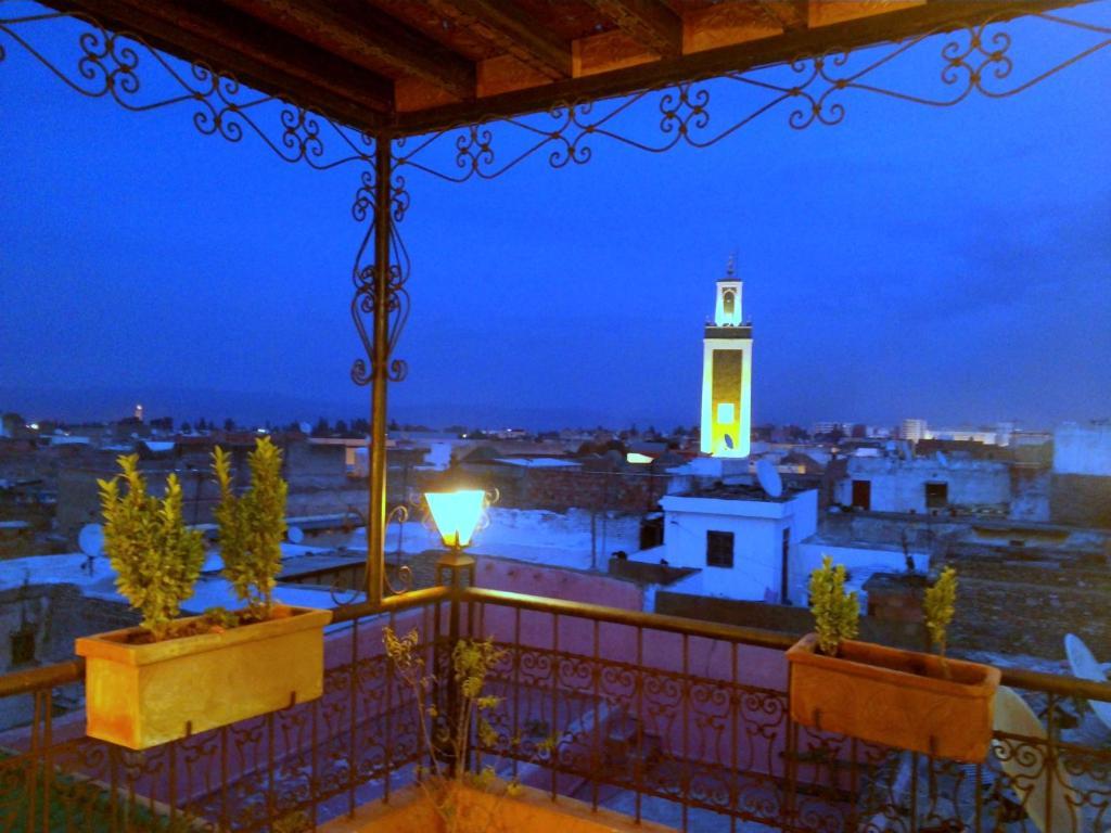 Riad Benchekroun Μεκνές Εξωτερικό φωτογραφία
